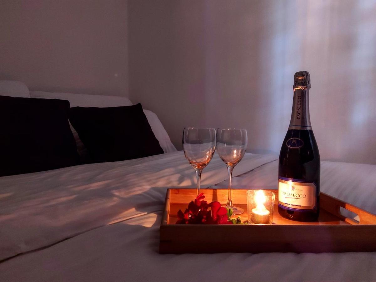 Fenix Apartment & Rooms Vinci Dış mekan fotoğraf